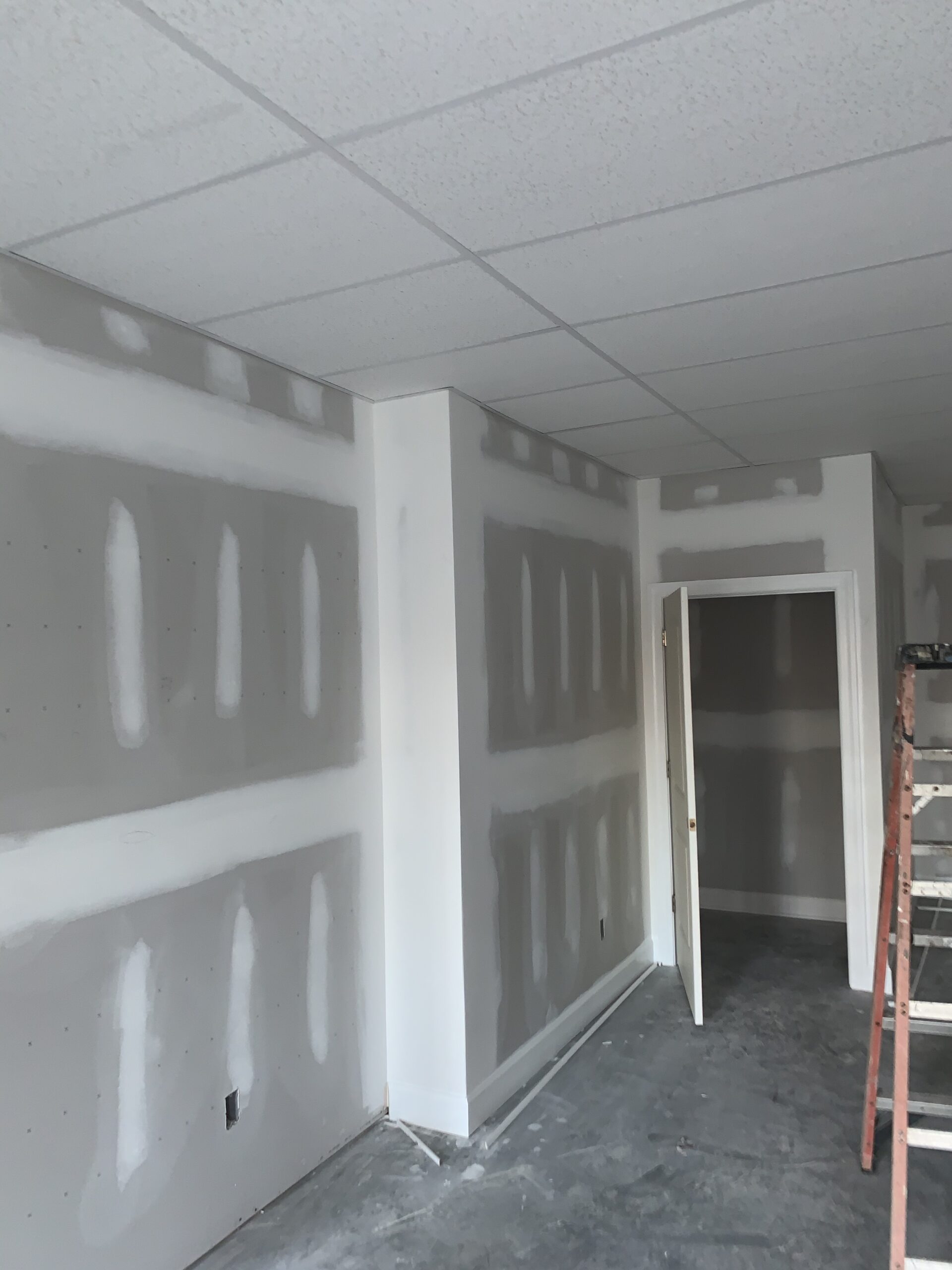New drywall ceiling and walls ready for finishing